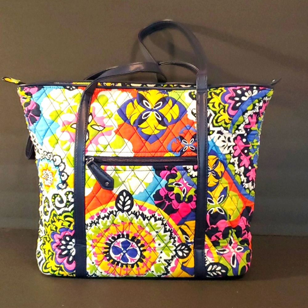 Vera Bradley Tote in "Rio" Never used